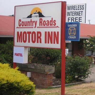 Country Roads Motor Inn